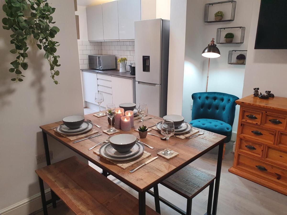 Victoria House - 3 Bedrooms, 3 Bathrooms By Cliftonvalley Apartments Bristol Luaran gambar