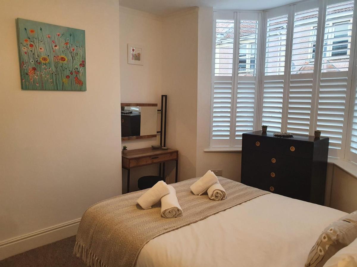 Victoria House - 3 Bedrooms, 3 Bathrooms By Cliftonvalley Apartments Bristol Luaran gambar